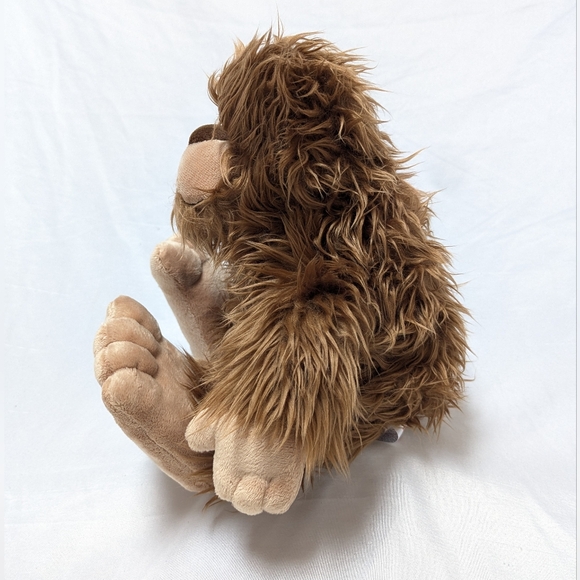 Aurora 9" Bigfoot Monster Cryptid Myth Plush Stuffed Animal 2017 - Picture 2 of 8